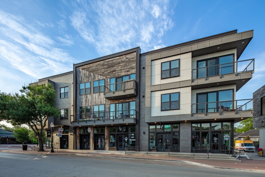 More Photos Of 1455 W Magnolia Ave, Fort Worth Apartments For Lease