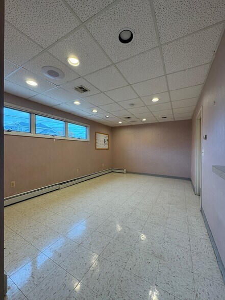 More Photos Of 179 Lafayette Ave, Hawthorne Medical For Lease