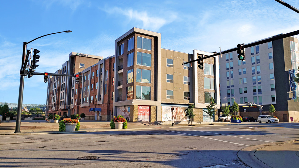 Primary Photo Of 100 Aqua Way, Newport Apartments For Lease