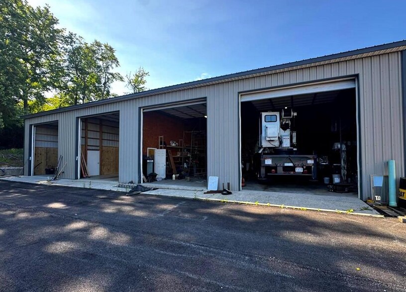 More Photos Of 10631 Bird River Rd, Middle River Light Manufacturing For Lease