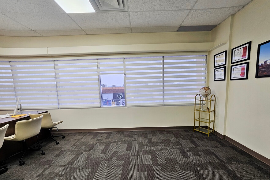 More Photos Of 2920 Ellwood Dr SW, Edmonton Warehouse For Sale