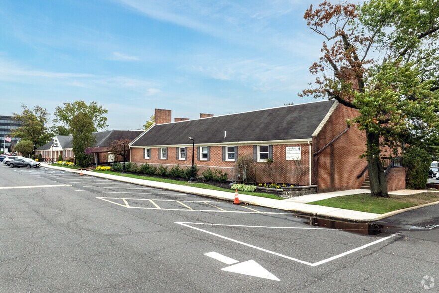 More Photos Of 1401 E Marlton Pike, Cherry Hill Medical For Lease