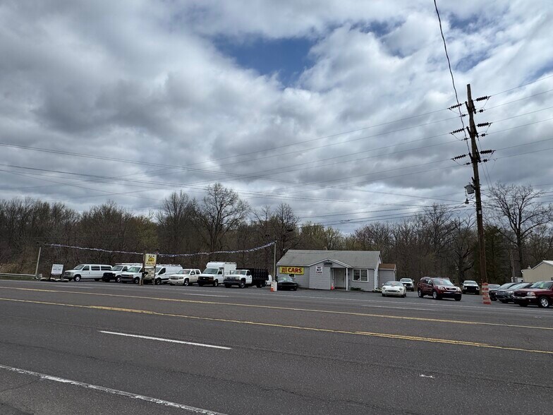 More Photos Of 1189 N West End Blvd, Quakertown Auto Dealership For Sale