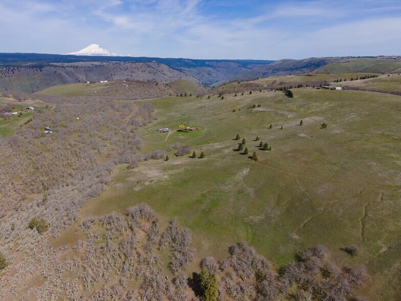 More Photos Of 60 Hartwig Road, Lyle Land For Sale