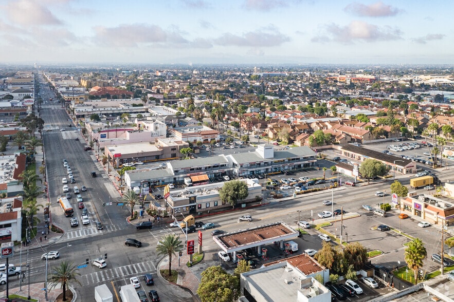 More Photos Of 2528-2570 E Slauson Ave, Huntington Park Unknown For Lease