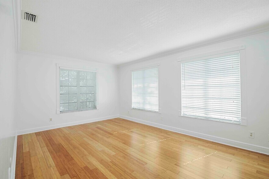 More Photos Of 1545 Miami Rd, Fort Lauderdale Apartments For Sale