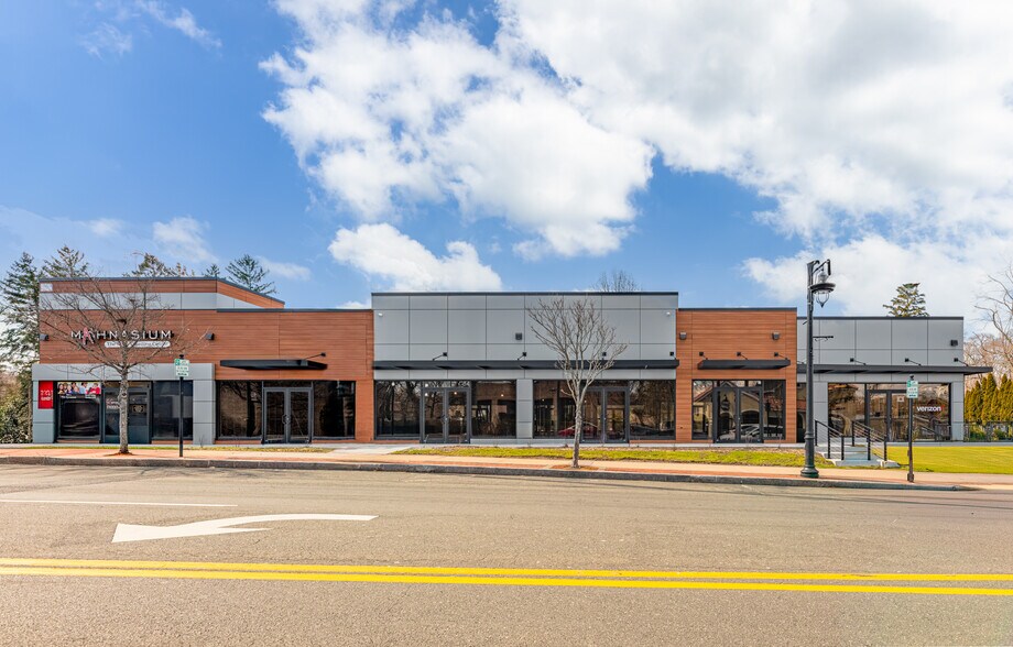 More Photos Of 101 S Main St, New City Freestanding For Lease