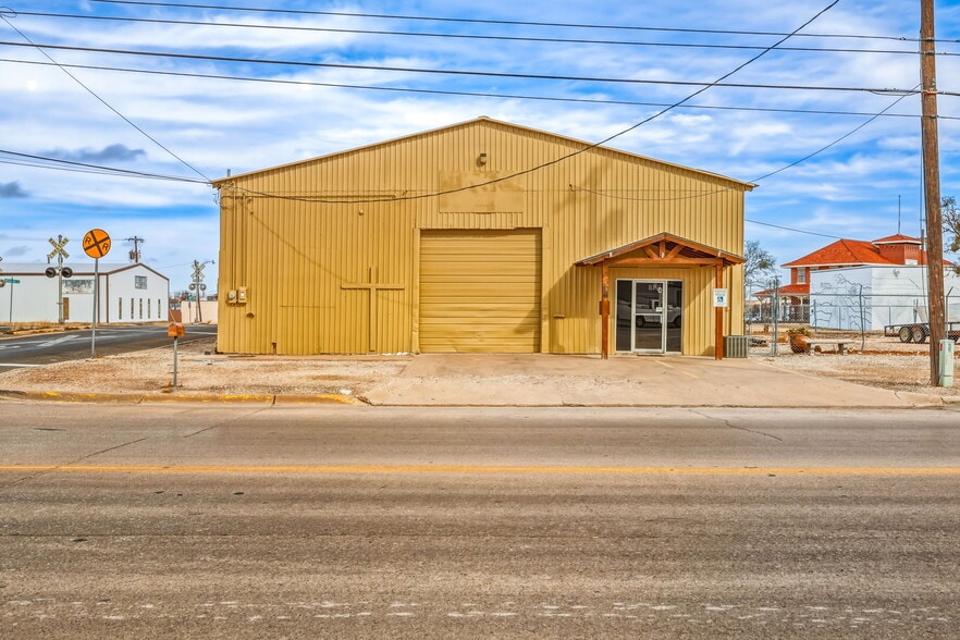 Primary Photo Of 26 W Washington Dr, San Angelo Warehouse For Sale
