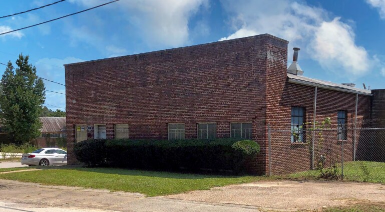More Photos Of 1212 Elmore St, Columbia Warehouse For Lease