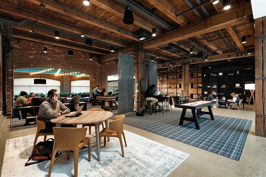 More Photos Of 15 Main St SE, Minneapolis Unknown For Lease