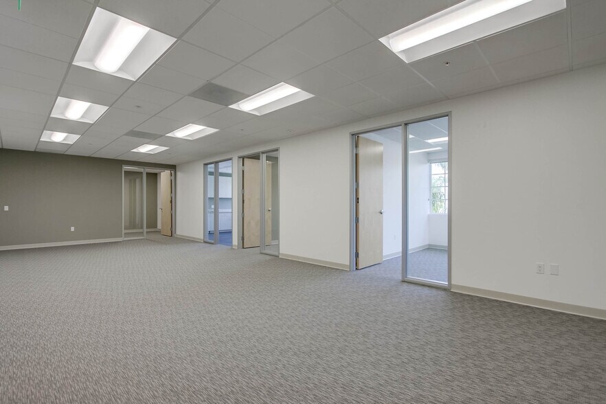 More Photos Of 336 Encinitas Blvd, Encinitas Office For Sale