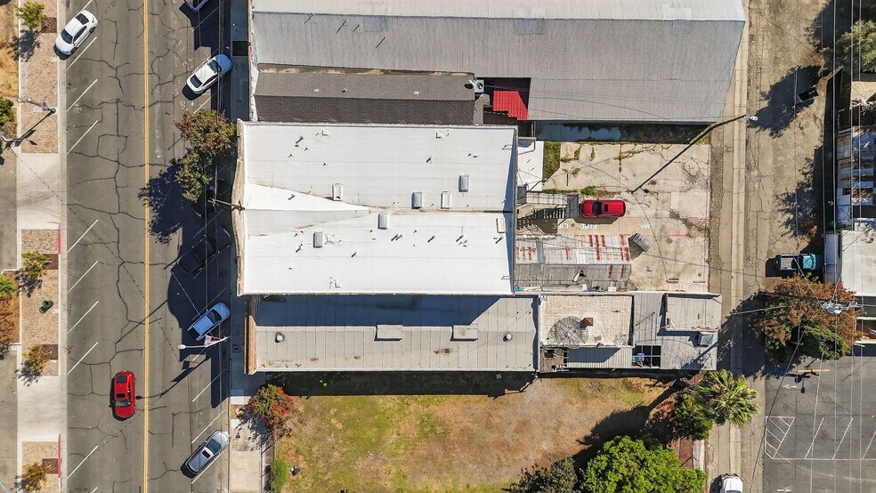 More Photos Of 631-637 I St, Los Banos Apartments For Sale