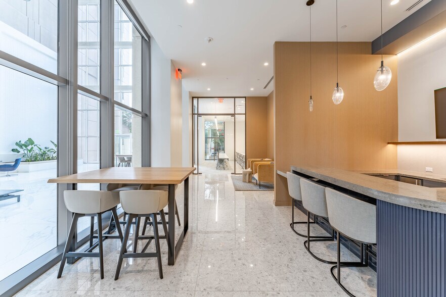 More Photos Of 8080 N Central Expy, Dallas Office For Lease