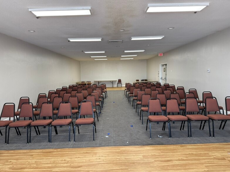 More Photos Of 4219 E Waterloo Rd, Stockton Hotel For Sale