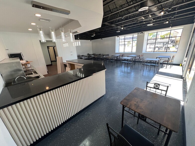 More Photos Of 2440-2444 S Atlantic Blvd, Commerce General Retail For Lease