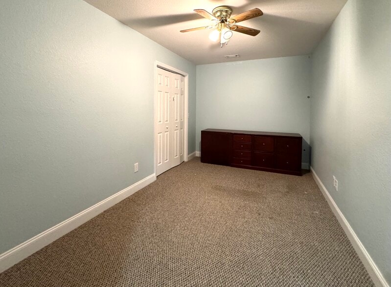 More Photos Of 144 Commerce Pky, Cornelia Flex For Sale