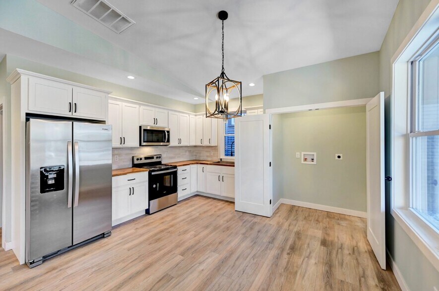 More Photos Of 119 Prospect Ave, Scranton Multifamily For Sale