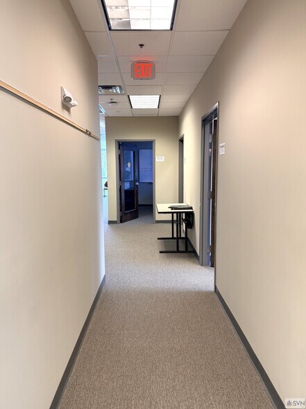 More Photos Of 20 Martin Ct, Savannah Medical For Lease