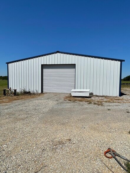 Primary Photo Of 22419 Highway 74, Elmore City Land For Sale