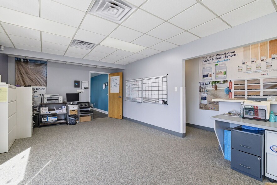 More Photos Of 221 Russellton Dorseyville Rd, Cheswick Medical For Lease