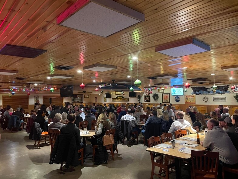 More Photos Of 161 Pine Dr, Greenville Restaurant For Sale