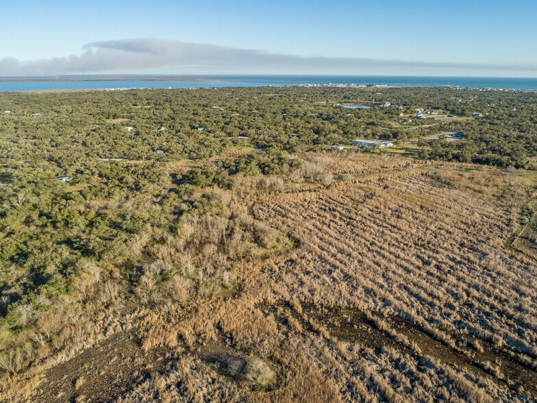 More Photos Of 6498 Highway 35 North, Rockport Land For Sale