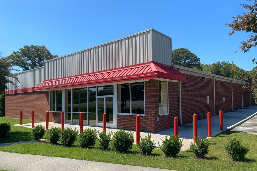Primary Photo Of 4404 Old Rural Hall Rd, Winston-Salem Freestanding For Lease