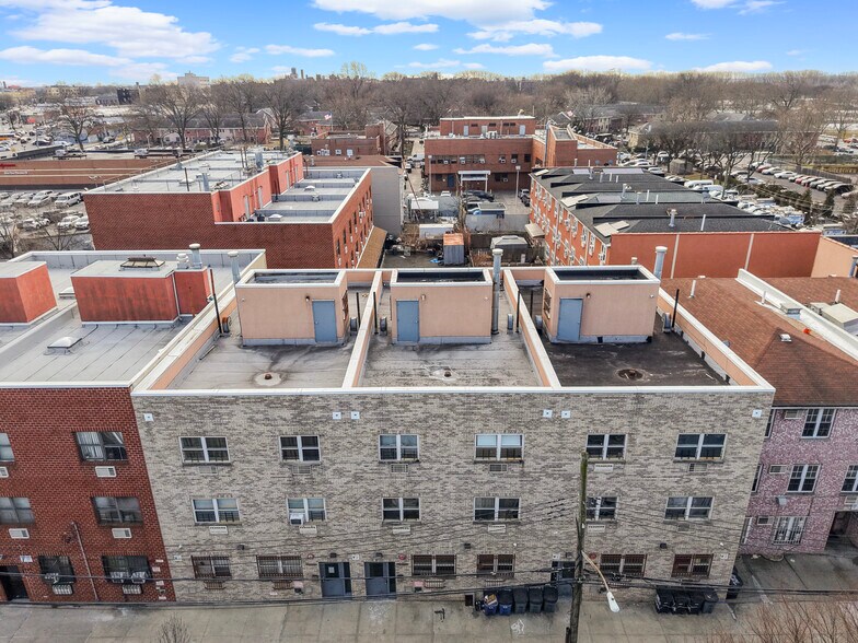 Primary Photo Of 1684 Banyer Pl, Bronx Apartments For Sale