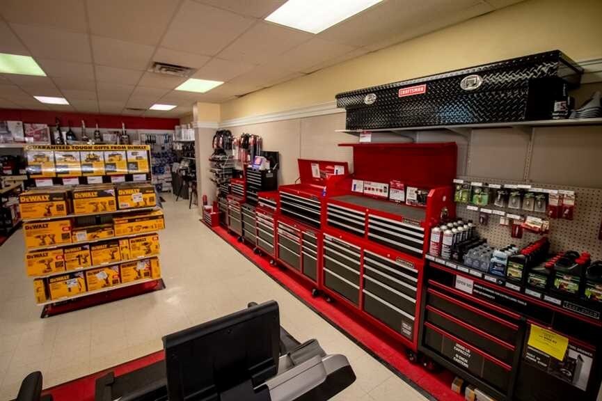 More Photos Of 720 S Westwood Blvd, Poplar Bluff Showroom For Sale