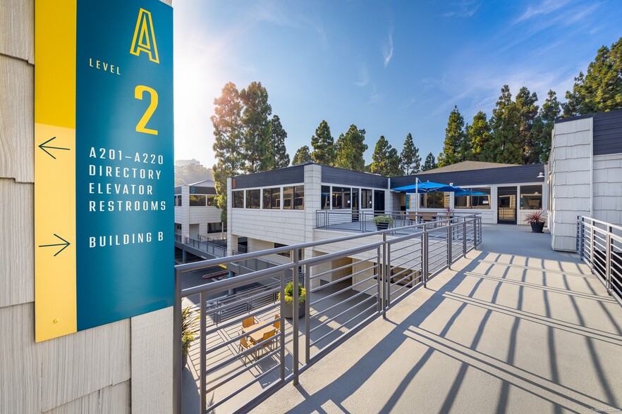 More Photos Of 8950 Villa La Jolla Dr, La Jolla Unknown For Lease