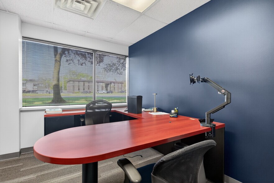 More Photos Of 26622 Woodward Ave, Royal Oak Office For Lease