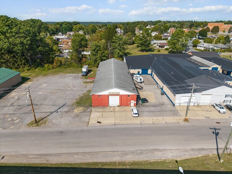 More Photos Of 204 Grand Ave, Clarion Warehouse For Sale