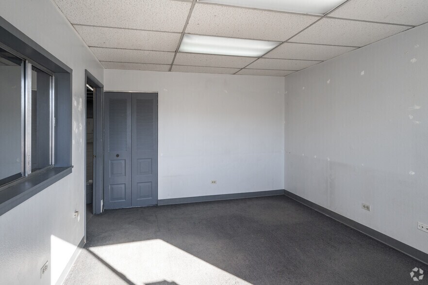 More Photos Of 6321 N Washington St, Denver Warehouse For Lease