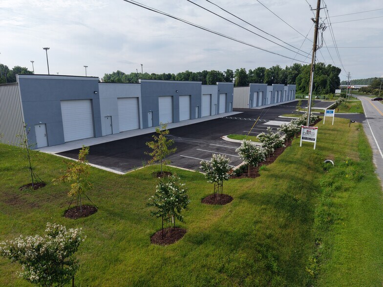 More Photos Of 4771 Reedy Branch Rd, Winterville Warehouse For Lease