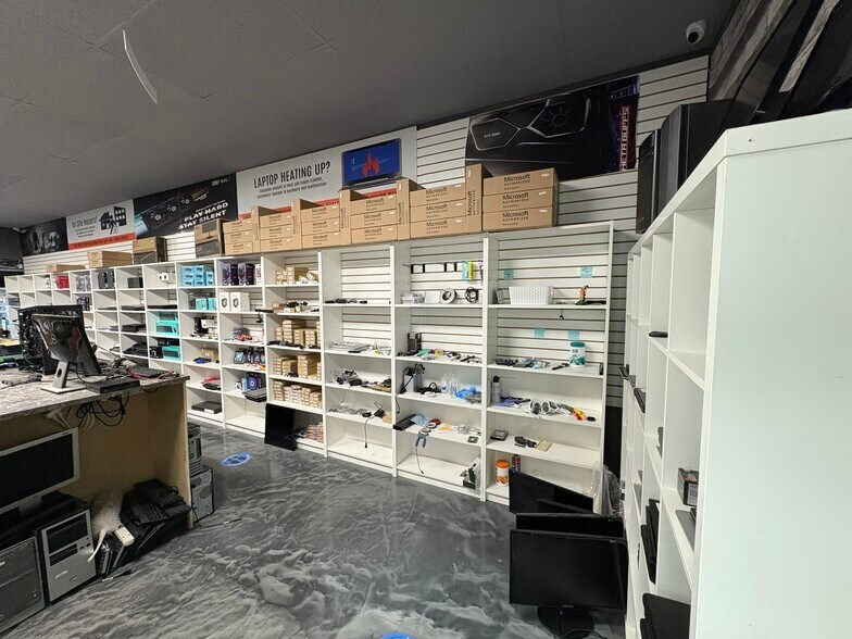 More Photos Of 10233 Elbow Dr SW, Calgary Unknown For Lease