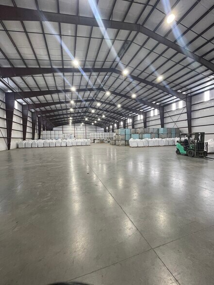 More Photos Of 12355 County Road 96 St, Woodland Industrial For Lease