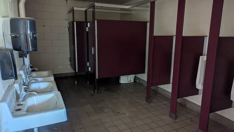 More Photos Of 516 W Chapin Rd, Aberdeen Schools For Sale