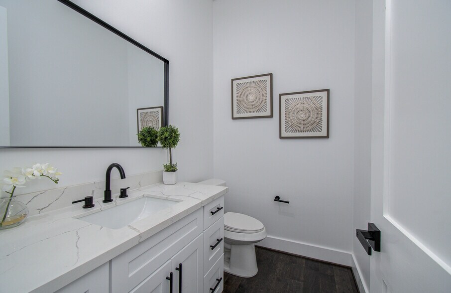 More Photos Of 5024 Winnetka St, Houston Multifamily For Sale