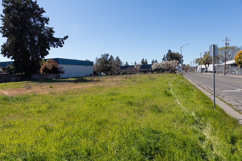 More Photos Of 1343 Cleveland, Santa Rosa Land For Sale