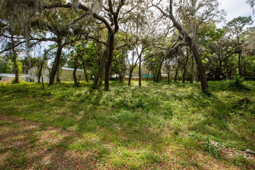 More Photos Of 8786 & 8782 State Road 21, Melrose Light Manufacturing For Sale