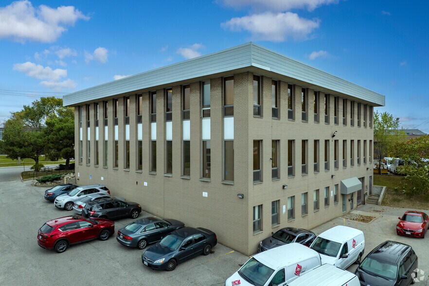 More Photos Of , Toronto Office For Sale