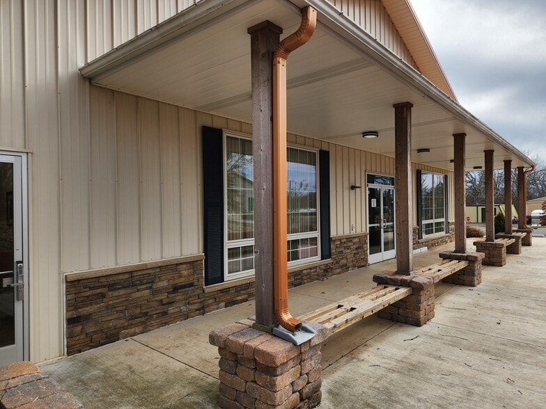 More Photos Of 7180 Opal Rd, Warrenton Office For Sale