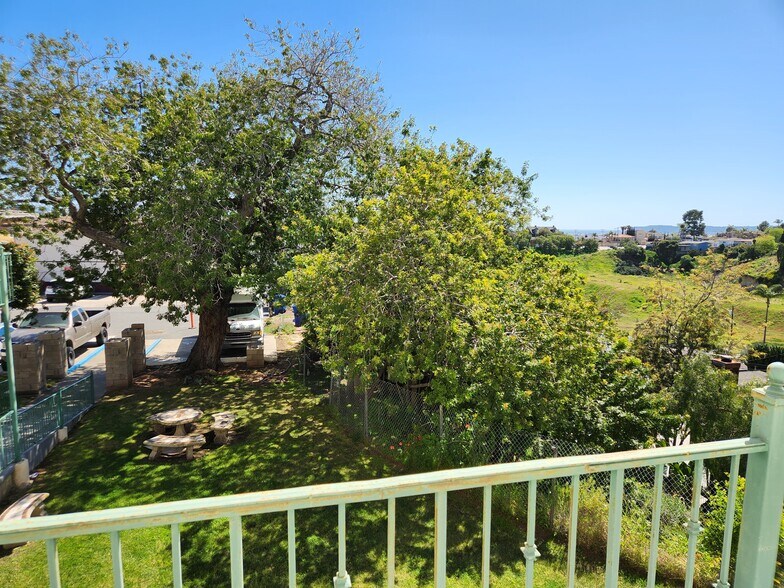 More Photos Of 726 Torrance St, San Diego Skilled Nursing Facility For Sale