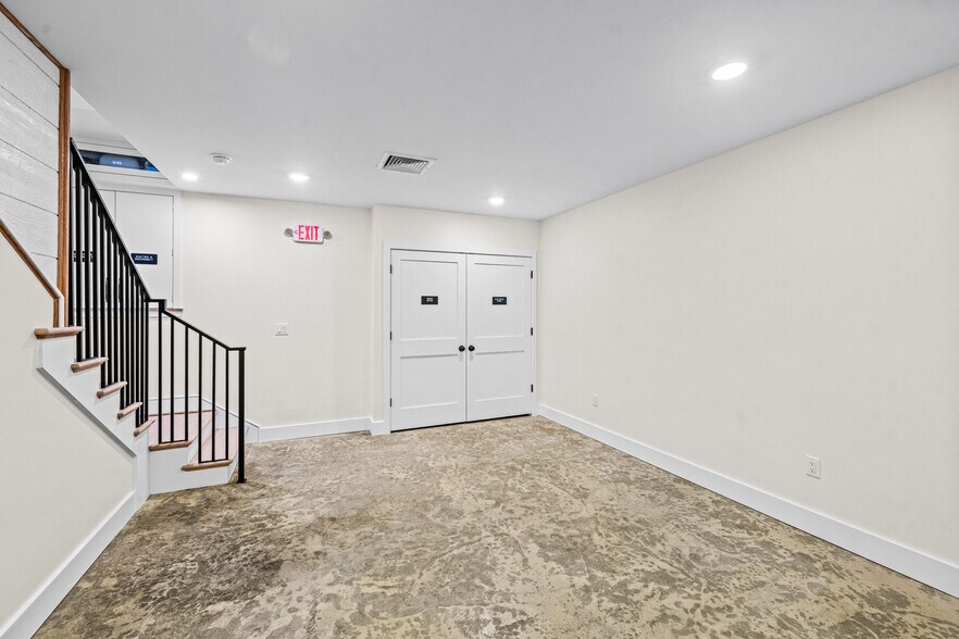 More Photos Of 300 S Route 73, Berlin Office For Sale