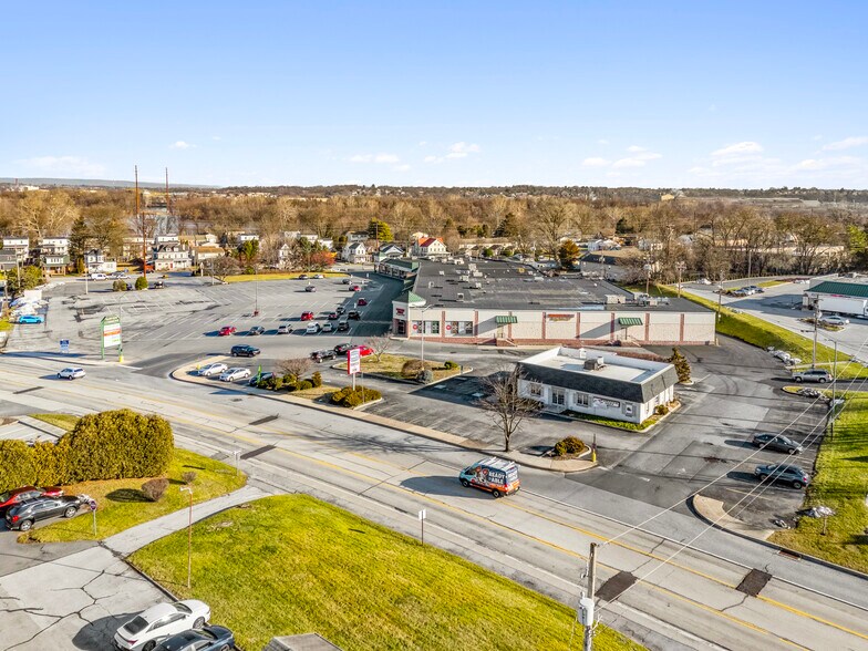 More Photos Of 120-132 Old York Rd, New Cumberland Unknown For Lease