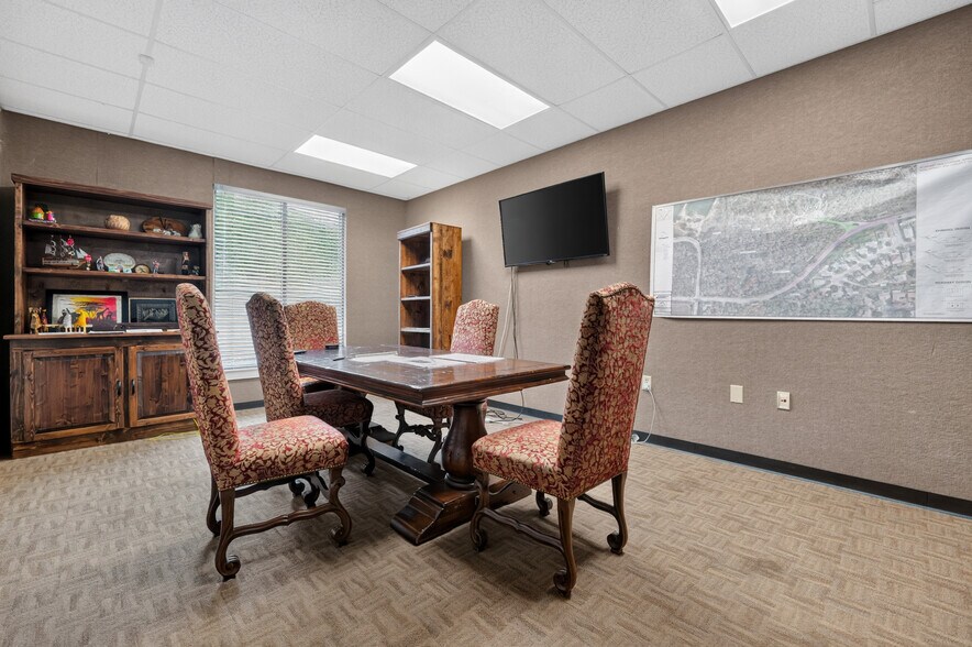 More Photos Of 14603 Huebner Rd, San Antonio Office For Lease