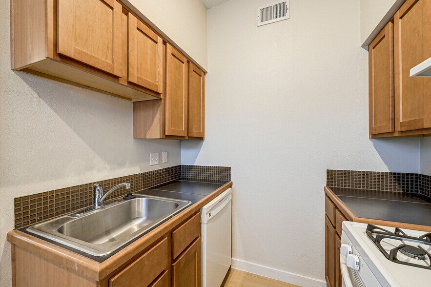 More Photos Of 3107 Speedway, Austin Apartments For Sale