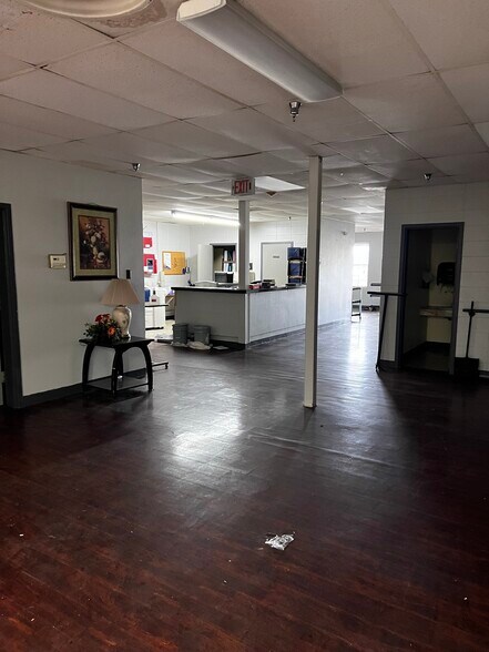 More Photos Of 1901 S Laurel St, Hope Skilled Nursing Facility For Sale