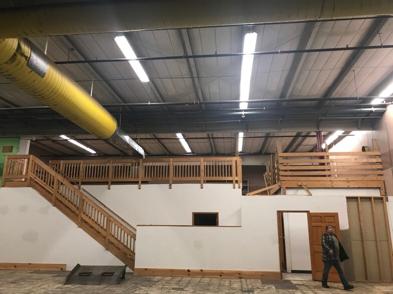 More Photos Of 316 Donohoe Rd, Greensburg Warehouse For Sale