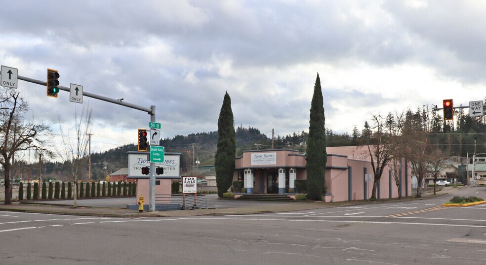 More Photos Of 505 S A St, Springfield Storefront Retail Office For Sale